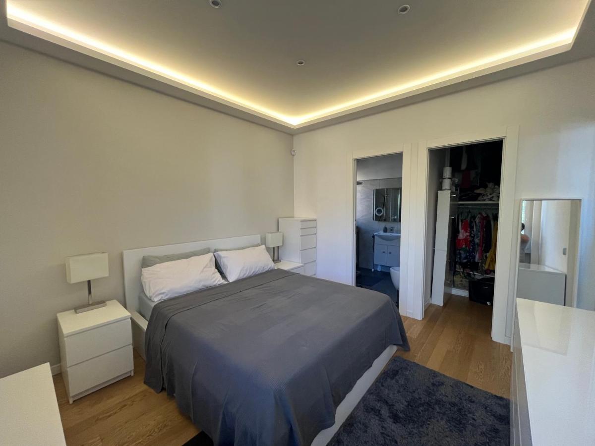 Moderno Bilocale Con Terrazzo Appartement